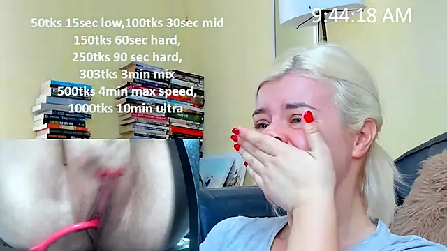 queenofthenighttt online show from 02-14-26, 08:44