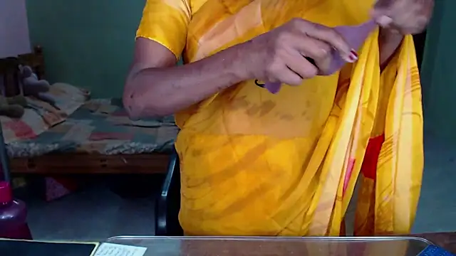 Novapol online show from 03-21-26, 01:37