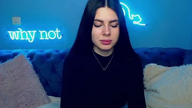 ViollinaLove online show from 02-04-25, 11:49