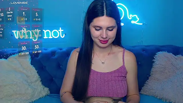 Snapshot of ViollinaLove chatting on 06-05-26, 06:52 ViollinaLove online show from 06-05-26, 06:52