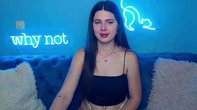 Snapshot of ViollinaLove chatting on 06-08-26, 04:46 ViollinaLove online show from 06-08-26, 04:46
