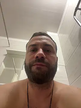 Snapshot of nikebauer95 chatting on 02-15-25, 02:15 nikebauer95 online show from 02-15-25, 02:15