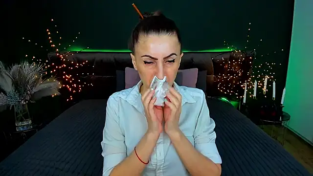 Rebecca Diamond online show from 03-11-26, 06:52