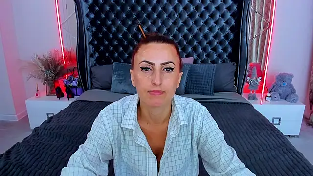 Rebecca Diamond online show from 07-10-26, 11:57