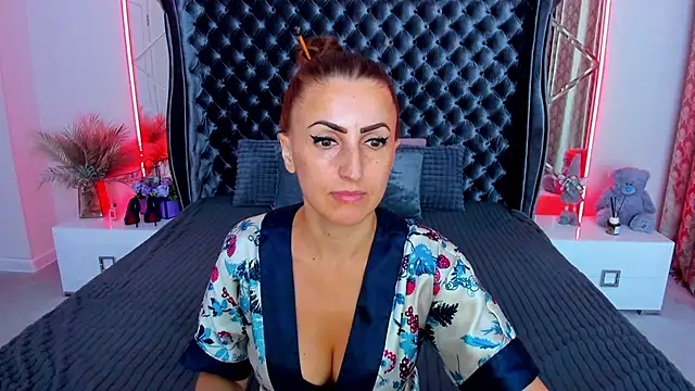 Rebecca Diamond online show from 07-22-26, 05:54