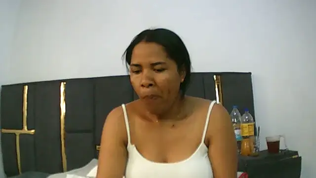 Snapshot of aleixane chatting on 09-22-25, 07:21 aleixane online show from 09-22-25, 07:21