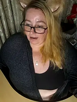 Iceprincess2bad4u online show from 11-03-25, 06:09