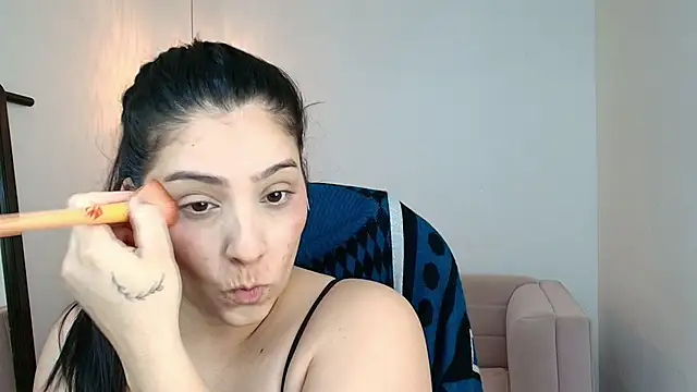 YummyAnna  online show from 02-25-26, 03:21