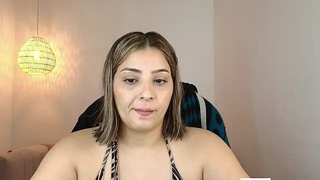 Snapshot of YummyAnna_ chatting on 06-09-26, 07:14 YummyAnna online show from 06-09-26, 07:14