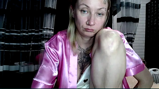 cold lollipop online show from 05-28-26, 07:22