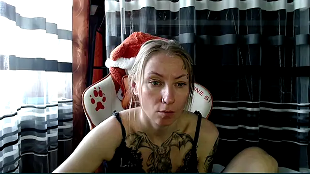 cold lollipop online show from 06-05-26, 07:36
