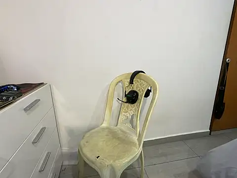Snapshot of Max_TheHorseDick chatting on 05-01-26, 11:09 Max TheHorseDick online show from 05-01-26, 11:09