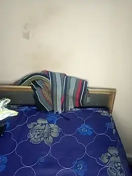 Sweet-Berry online show from 12-25-24, 05:37