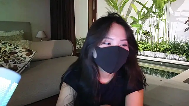 TammiLou online show from 03-01-25, 01:18