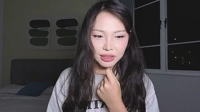 TammiLou online show from 11-13-25, 05:45