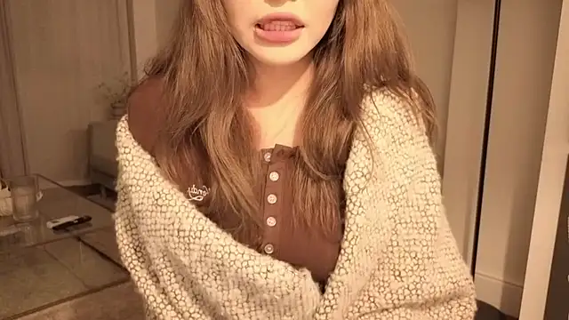 TammiLou online show from 12-23-25, 05:38