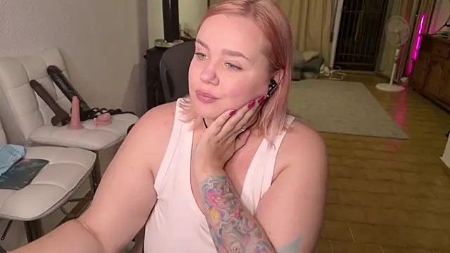 MargotGrey online show from 09-10-25, 07:03