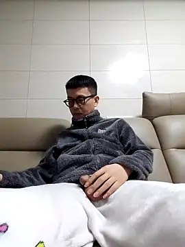 Snapshot of Ssk10N chatting on 02-12-25, 10:14 Ssk10N online show from 02-12-25, 10:14