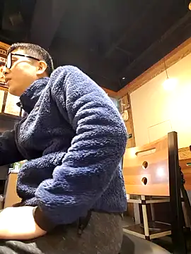 Snapshot of Ssk10N chatting on 02-19-25, 03:05 Ssk10N online show from 02-19-25, 03:05