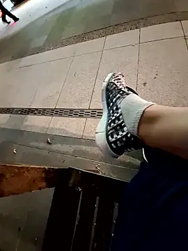 Snapshot of Ssk10N chatting on 10-16-25, 11:55 Ssk10N online show from 10-16-25, 11:55