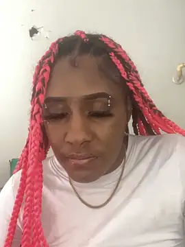 Foreignthababyy online show from 01-14-26, 03:17