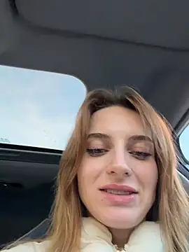 Snapshot of -AngelAri- chatting on 05-01-26, 06:01 -AngelAri- online show from 05-01-26, 06:01
