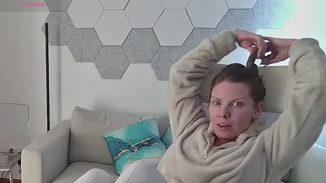 novaforyou1 online show from 02-06-25, 01:32