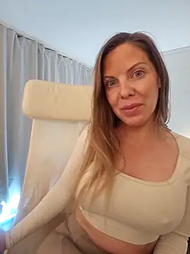 novaforyou1 online show from 11-26-25, 07:37