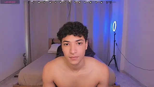 MitchellXD online show from 02-18-25, 03:10