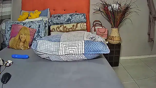 missboobsxx online show from 02-21-25, 04:37