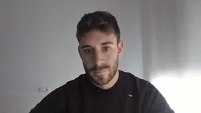 Snapshot of vargas90 chatting on 02-10-26, 11:58 vargas90 online show from 02-10-26, 11:58