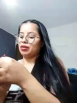 charlotte moineau online show from 12-18-24, 12:54