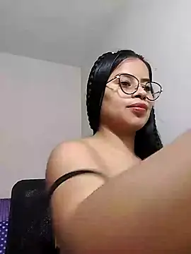 charlotte moineau online show from 01-08-25, 09:23