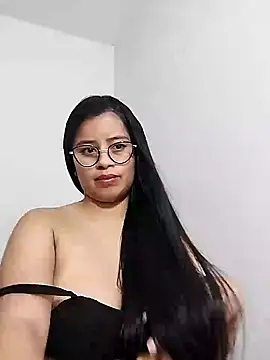 charlotte moineau online show from 02-08-25, 01:43