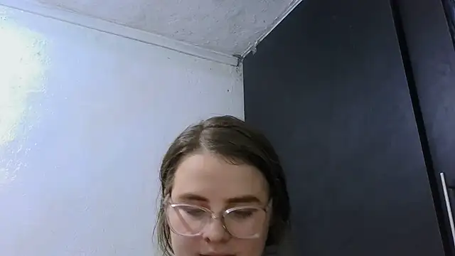 HellenMiyer1111 online show from 05-28-26, 04:48