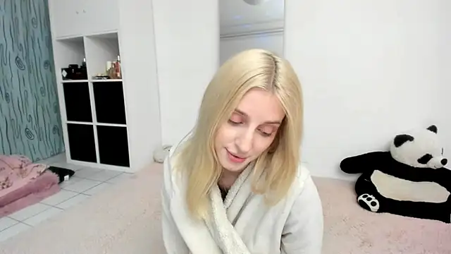 KenzieDawton online show from 05-23-26, 05:06