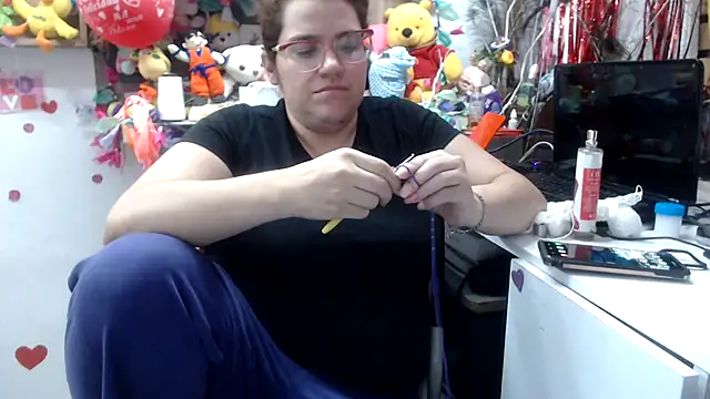 karlythothxh online show from 09-12-25, 12:22