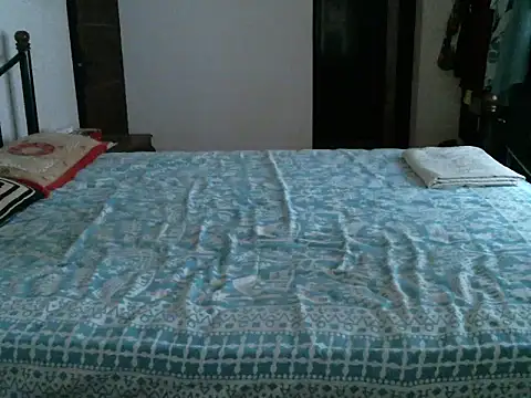 Snapshot of Slim_India chatting on 08-04-26, 01:20 Slim India online show from 08-04-26, 01:20