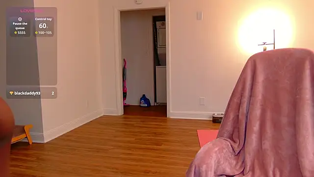 mochamimi online show from 11-25-25, 04:12