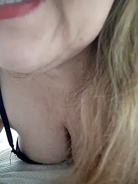 Snapshot of sua_sub_ chatting on 11-25-25, 12:16 sua sub online show from 11-25-25, 12:16