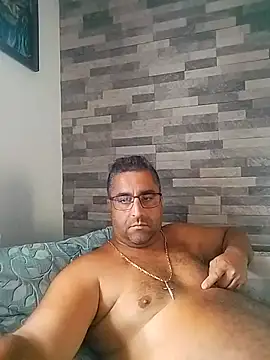 ADRIAN ADI40 online show from 07-06-26, 11:18