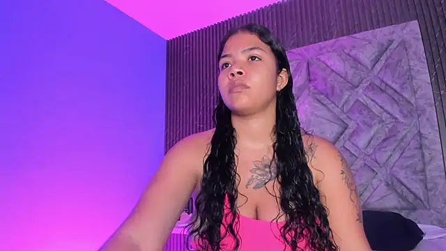 SophiaaStone online show from 01-23-25, 11:48