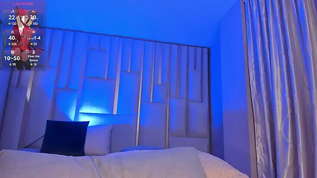 Snapshot of LindseyCox chatting on 12-12-24, 02:15 LindseyCox online show from 12-12-24, 02:15