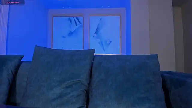 Snapshot of LindseyCox chatting on 12-16-24, 12:37 LindseyCox online show from 12-16-24, 12:37