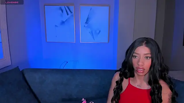 Snapshot of LindseyCox chatting on 01-13-25, 01:34 LindseyCox online show from 01-13-25, 01:34