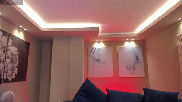 Snapshot of LindseyCox chatting on 10-09-25, 04:21 LindseyCox online show from 10-09-25, 04:21