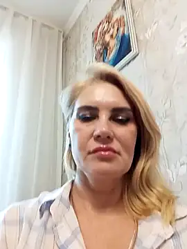 JennyOMay online show from 06-18-26, 03:18