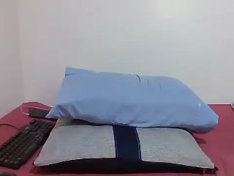 sweetelle09 online show from 02-12-25, 01:09