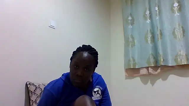 sweetelle09 online show from 06-13-26, 11:02