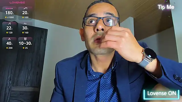 jhonyalzate2 online show from 10-23-25, 02:11